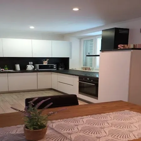 Oasis Cypress - Three Bedroom With Terrace And Swimming Pool *