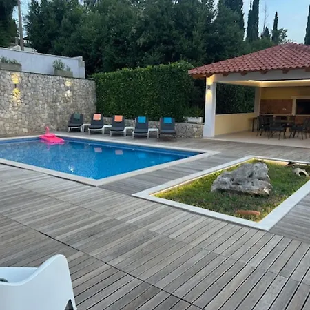 Oasis Cypress - Three Bedroom With Terrace And Swimming Pool Villa Čilipi
