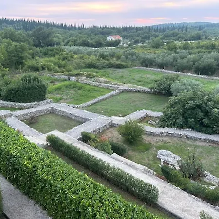 Oasis Cypress - Three Bedroom With Terrace And Swimming Pool * Čilipi