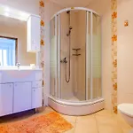 Βίλα Oasis Cypress - Three Bedroom With Terrace And Swimming Pool