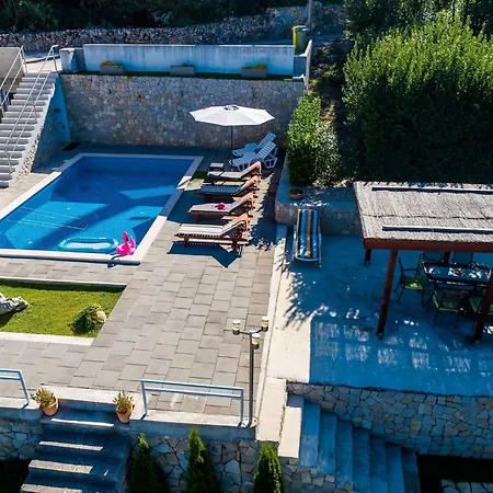 Oasis Cypress - Three Bedroom With Terrace And Swimming Pool Villa *